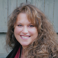 Author Melanie Barnum
