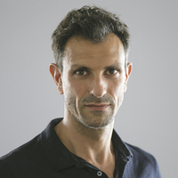 Author Doron Hanoch