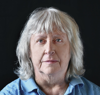 Author Linnie Thomas