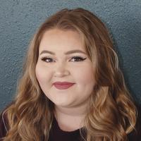 Author Nicole Wells